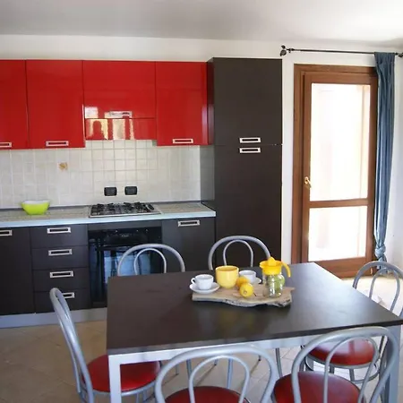 Дом отдыха Lu Nibaru By Budoniaffitti *